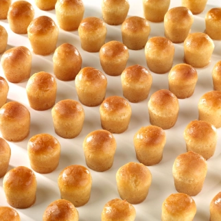 Bouchée baba au rhum